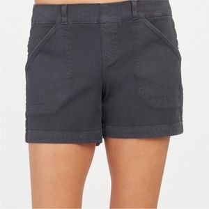 Spanx twill shorts size Small